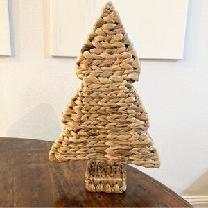 NWT Rattan Tree Home Decor